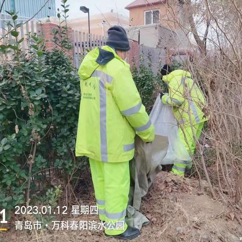 环卫工人齐上阵，干干净净迎春节