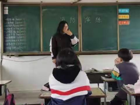 安丰乡昌泰希望小学开展消防演练活动