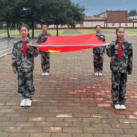 “唱红歌，诗朗诵，迎七一——怀念领袖毛主席”名言小学庆祝建党102周年主题活动