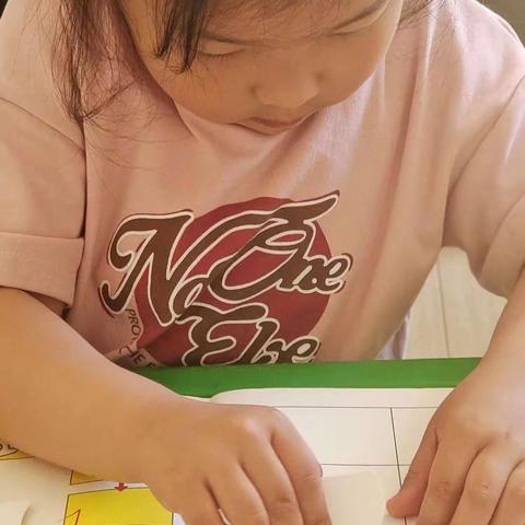 小三班今日活动（6.9）