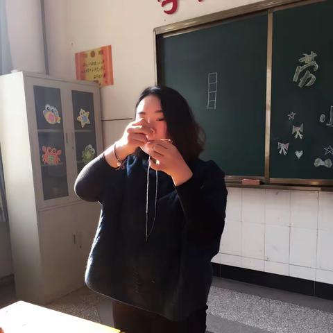 巧手缝沙包（长风小学三年级一班综合实践活动）