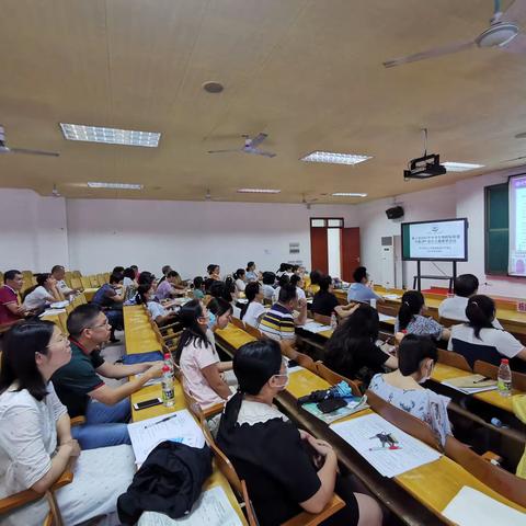 群贤毕至齐研讨 胜友如云共交流—2021年海口市中学生物学校际联盟主题教研活动在华中师大海南附中举行