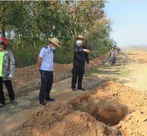 【战疫情不误农时】七叉司法所成功调解一起农户阻断生产道路纠纷案