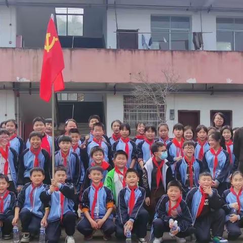 “三月学雷锋，情暖老人心”  ——汪村小学“学雷锋活动”敬老院之行