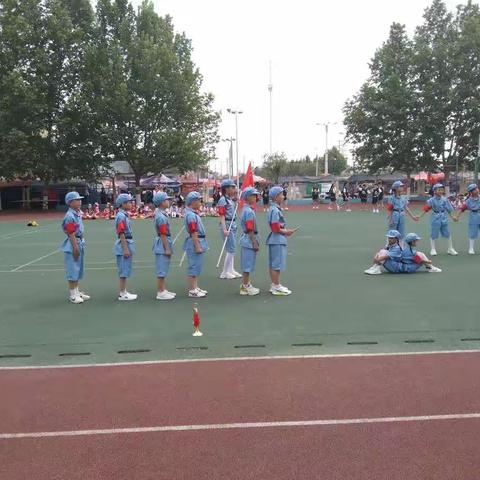 临钢小学教育集团三(12)班“童心向党，喜迎六一”