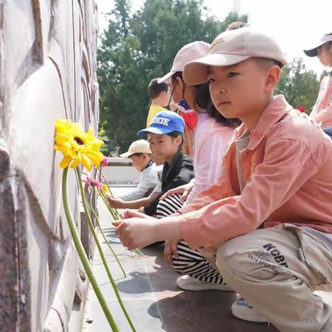 光明路街道：关爱孤困雏鹰携手展翅高飞