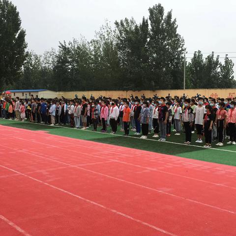柳泉镇北义厚小学开展“开学第一课”——“国旗下讲话”主题活动