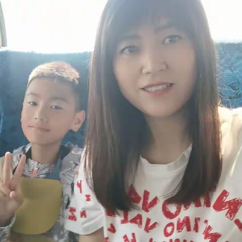 东盛小学五年七班栾忠骏家庭读书会第一百九十六期
