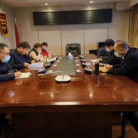 县审计局 迅速传达平山县学习党的二十大精神宣讲会议精神