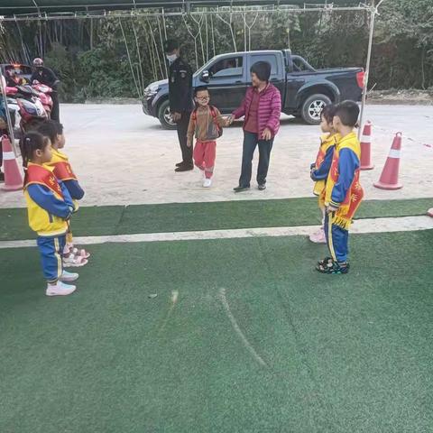 【幸福幼儿园】中班第四周活动记录美篇