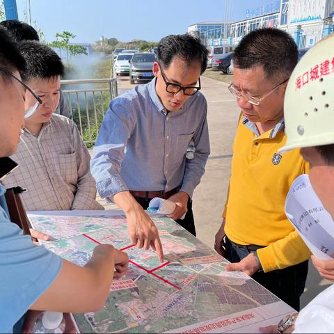 市住建局联同市发改委现场协调推进海口市人民医院西院周边配套道路项目建设