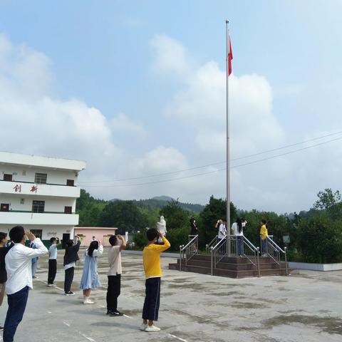 湖坊中学全面复学科学防疫，上好复学第一课