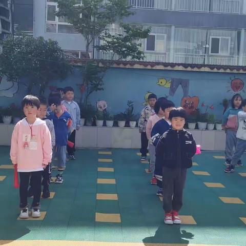 麒麟幼儿园大大二班5月活动记录