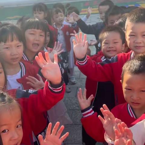 富家桥镇中心幼儿园大二班第八周日常活动剪辑