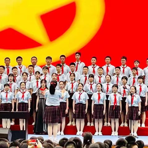 喜迎二十大，争做好队员——“红领巾心向党，我是新时代接班人”长沙外国语学校初一年级红歌合唱比赛班级纪实