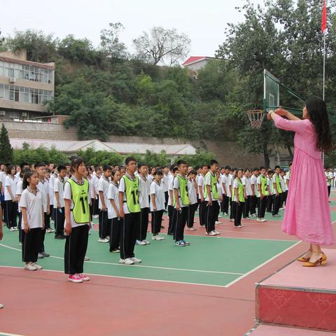 忆百年风雨兼程 看今朝风华正茂 －实验中学举行“建党100周年”纪念活动