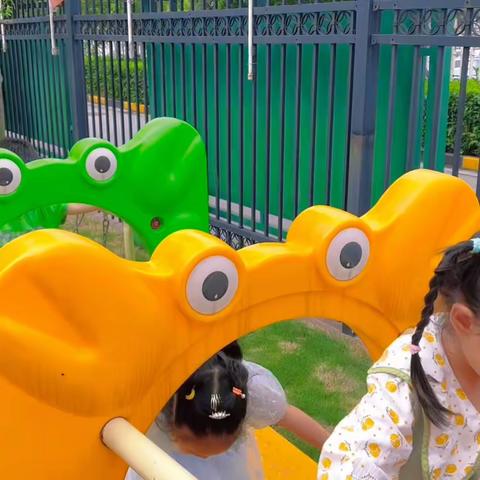 童年C班第十五周周工作总结