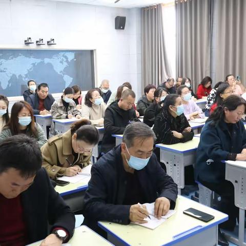 名师教学展风采，示范引领促成长——“繁峙县名师大讲堂”第九期培训活动在砂河四中举行