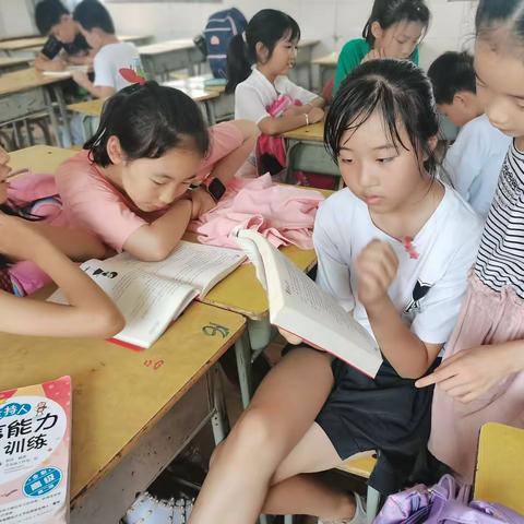 2021年春小主持人提高班教学成果展示——206教室