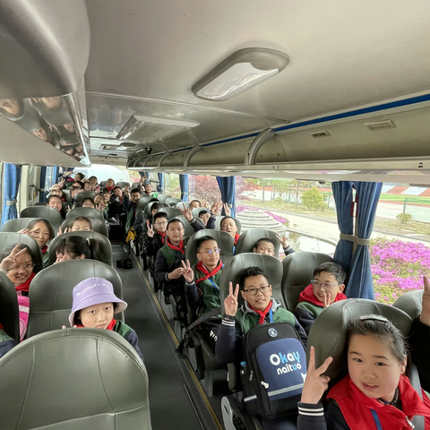 “访红色足迹，学英雄精神”——记天王中心小学六年级校外研学实践活动