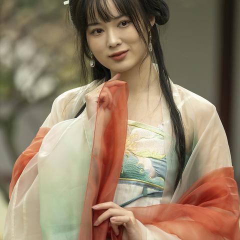 梅花三弄