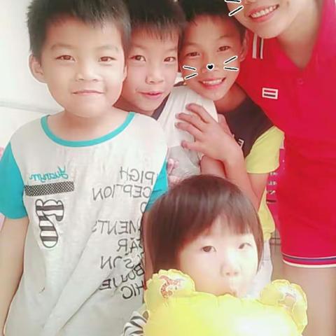 2017年5月1日，小孩们10岁，愿他们快快乐乐健健康康的成长