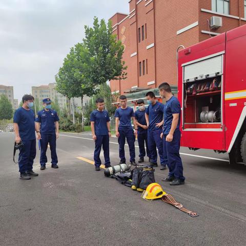 【生成活动】偶遇消防车🚒——杏园学校幼儿园大二班生成活动