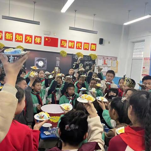 【十小·德育】“喜迎新年，放飞梦想”———灵武市第十小学高年级组联欢会