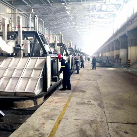 情系电解一线，奋斗铸就无悔人生——记铝电公司优秀奋斗者张关达