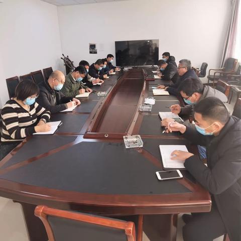 旅游岛住建局召开疫情防控工作会议