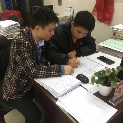 龙江中学2021年“立足校园学雷锋，服务社会迎大庆”开展学雷锋系列活动