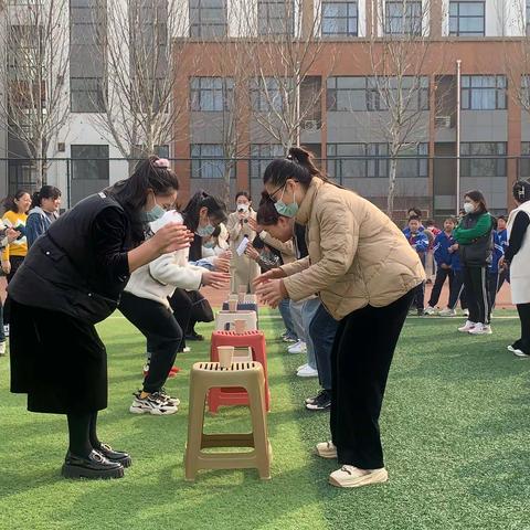 奋勇争先，展巾帼风采——广饶县大王镇实验小学开展庆“三八”妇女节团建活动