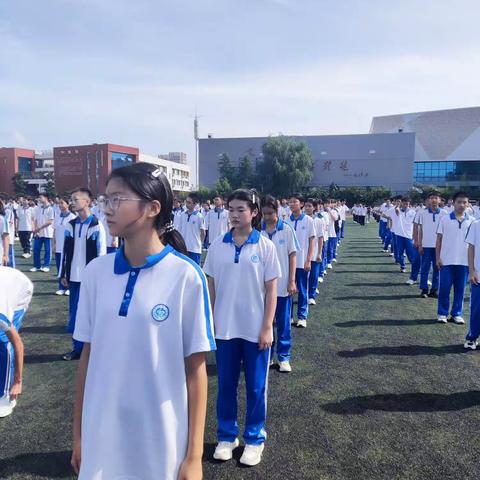 骨干教师展风采，深度教学促提升