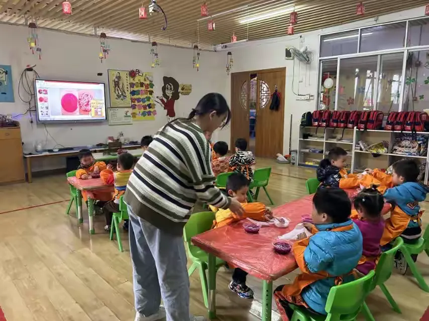 简篇-“用心教研,用爱传递”御江名城幼儿园公开课活动美篇