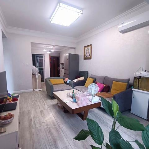 ❤️龙玺台精装4楼2室2厅1卫全家具家电65.8万V6486