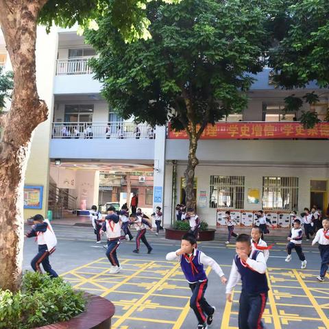 齐心筑牢防火墙，共同打造平安校                      ——石岐西厂小学2021学年消防安全演练