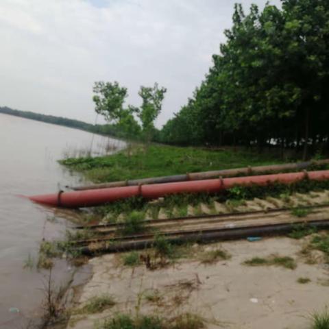 圣迪乐村：湖北圣迪乐村时刻关注长江水位线，保障安全生产