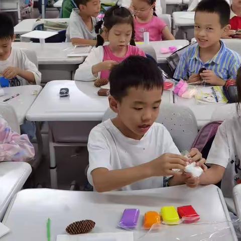 江汉区唐家墩小学2023秋季特色课程开课啦！