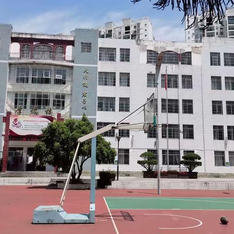 学会管理——国旗下的讲话（5月9日）