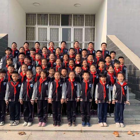 博兴四中小学部三年级二班行为习惯培养纪实