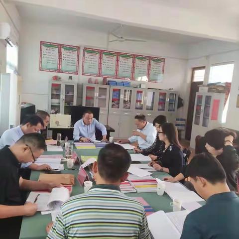 稳开学，迎检查，促提升——教体局领导莅临博望镇郭街小学开学检查指导工作