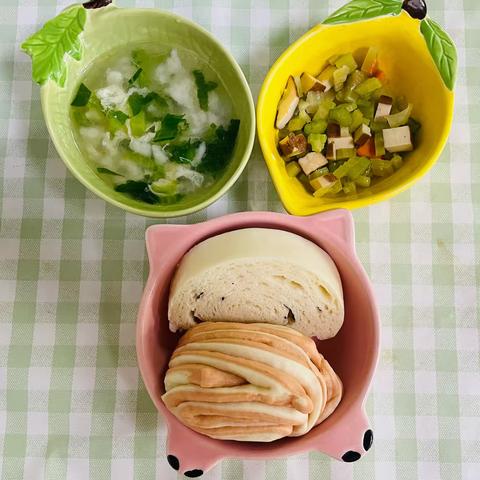 蓝天圆梦幼儿园今日食谱