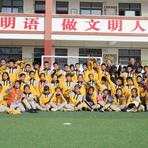 “新冠”来袭，我们一直在一起！（南坝小学五年级一班“停课不停学”，一场最特别的记忆！）