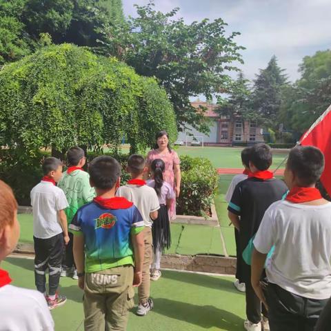 陵原中心小学“爱惜粮食，颗粒归仓”劳动实践活动