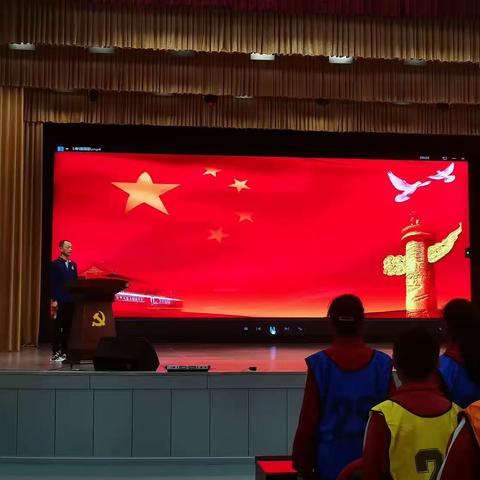 额尔古纳市第三小学六年三班秋季研学（一）