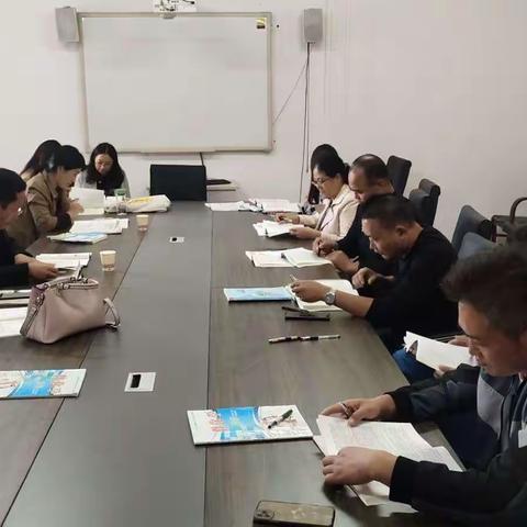 力行“双减”工作，提升教学实绩——驼峰小学第六周数学集体教研活动