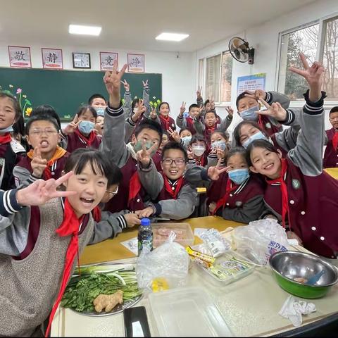 ［两小快讯］秉劳动之心，扬传统之光——两寺渡小学五二班劳动课实践活动