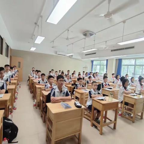 扬青春之帆 展飒爽英姿—— 麓山国际实验学校 C2310班军训特辑