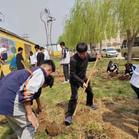 在劳动中成长，在快乐中收获——鹿泉区山尹村镇龙凤湖学校劳动实践基地