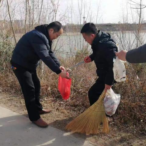 城乡环境卫生大整治攻坚活动